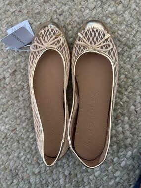 AEROSOLES Metallic Champagne Knit Ballet Flats
